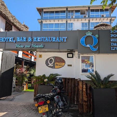 Q-Bar & Guesthouse Dar es Salaam Bagian luar foto